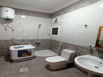 دورات المياه في شقق ينبع هاوس